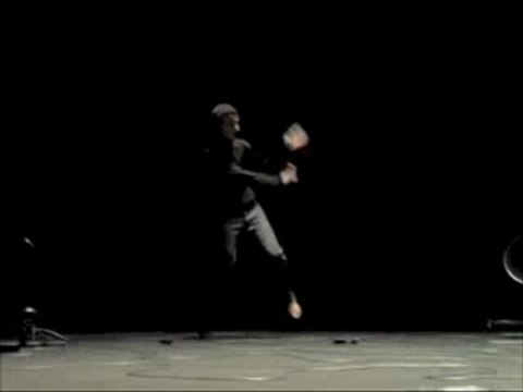 Rachid Ouramdane Loin... Hivernales Avignon 2