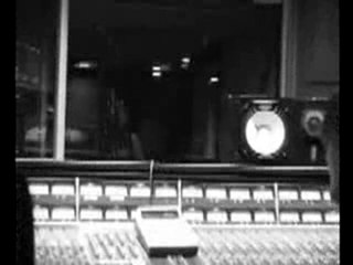 Teaser BO : "Vous les copains" par Vanessa Paradis.