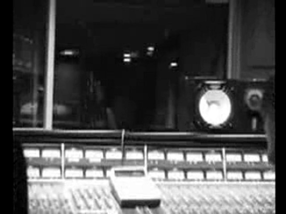 Teaser BO : "Vous les copains" par Vanessa Paradis.