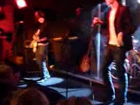 The Fences en Concert @ Gibus !Should i stay or should i go