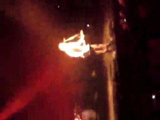 Lasse - Hugger i en sten