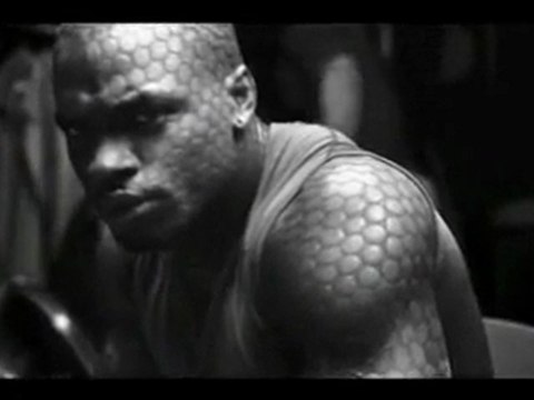 Pub Nike Reptiliens Annunakis