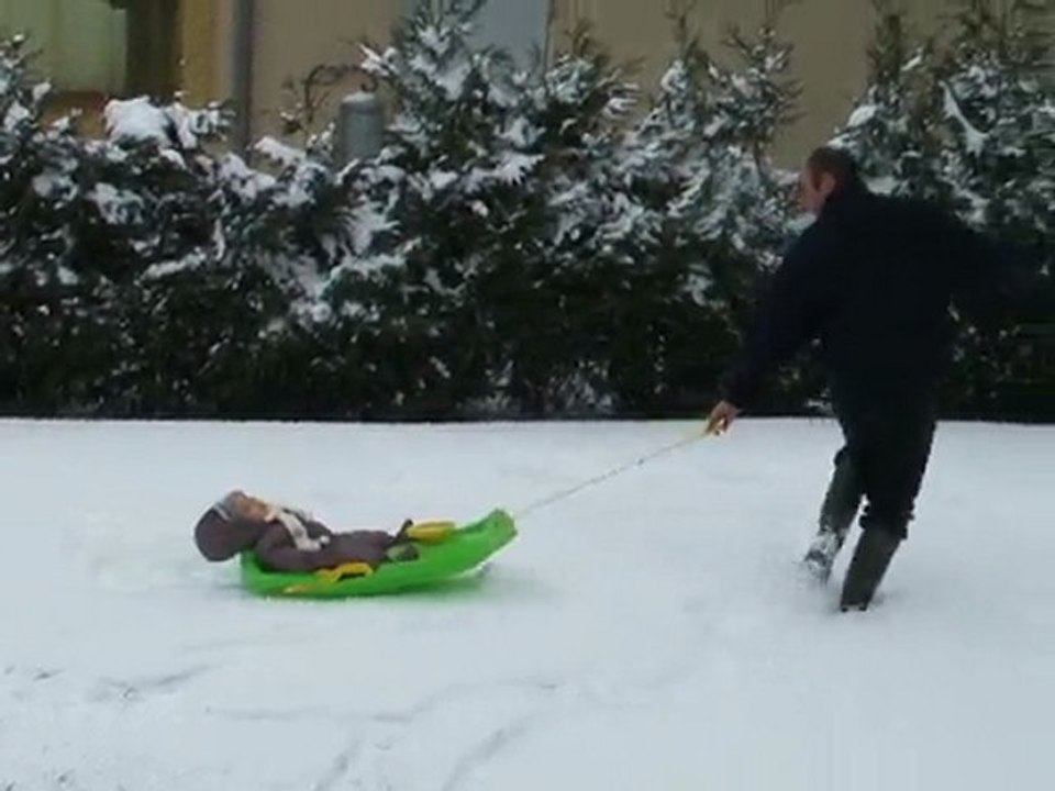 on s'éclate dans le neige 100110 013