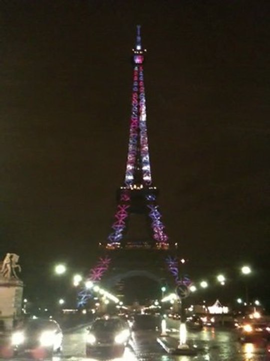serkan sezen paris tour eiffel