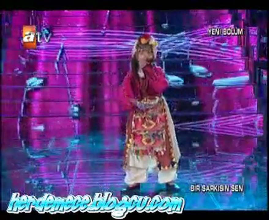 Berna Karagözoğlu - Denizlinin Horozları