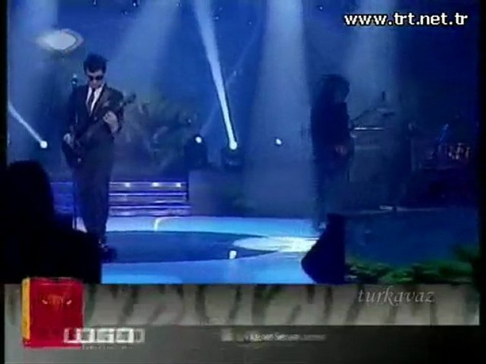 Erhan Güleryüz Beni köyümün yağurlarında yıkasınlar