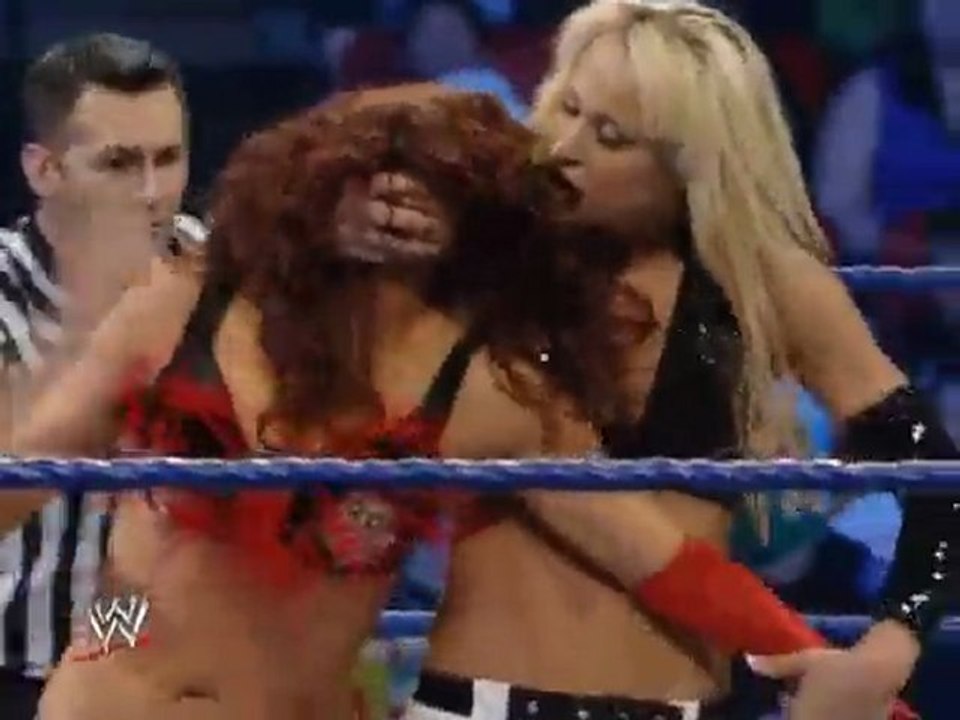 Michelle McCool vs. Maria - Friday Night Smackdown 2/13/09