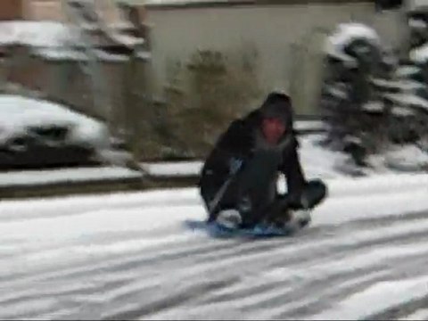 Luge tractée par voiture [Fred]