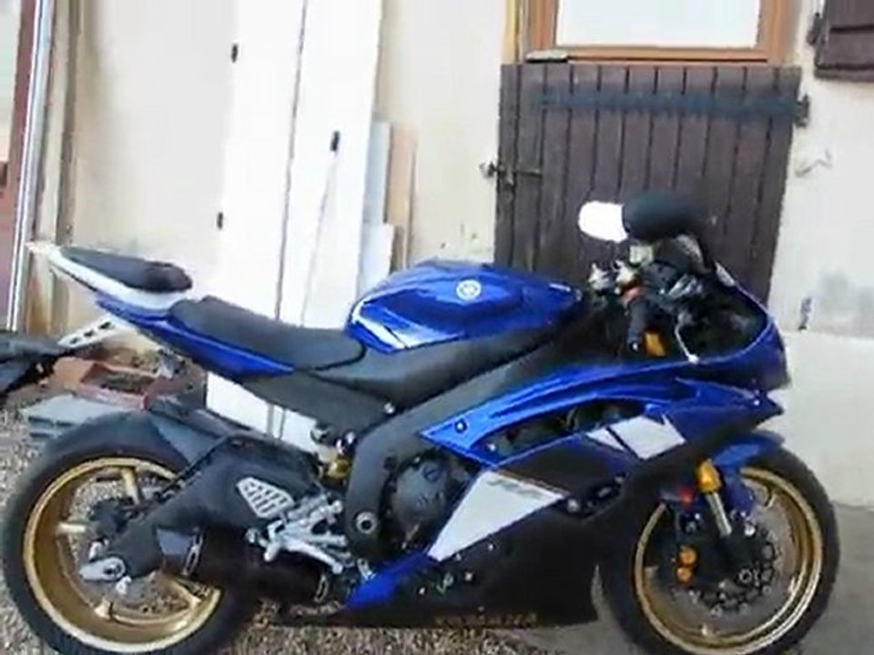 Ligne Akrapovic sur R6 2008 (sans chicane)