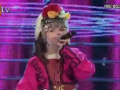 Bir Sarkisin Sen - Berna Karagozoglu - Denizlinin Horozlari