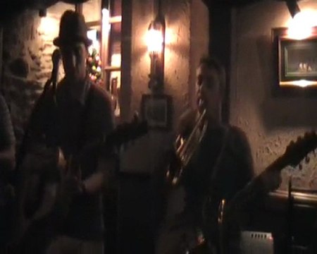 les pieds dans le bocal jehovah live au Solier