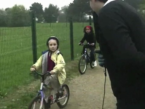 Abeauf Ground ( UFOs and Crop Circles) with English Subs