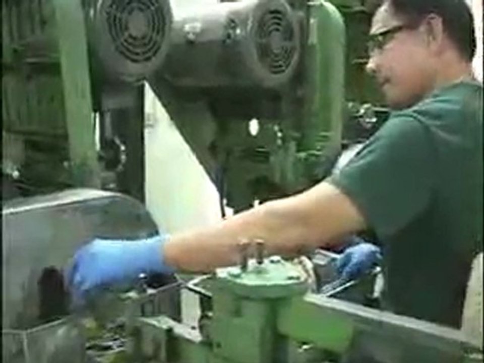 Usine de fabrication Leatherman