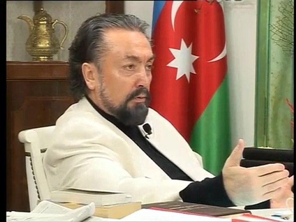 Adnan Oktar Hıristiyanlıkta Değişme Olacağını Anlatıyor