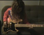 Ece Dorsay - Jammin with her MM Fender Jazz bass