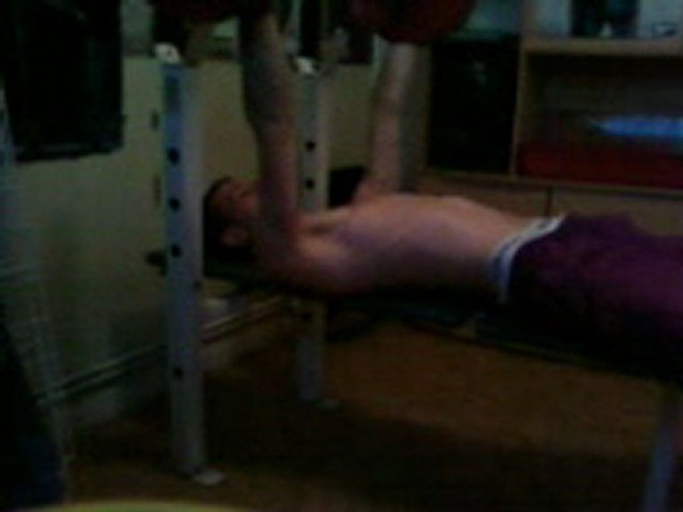 1er developper coucher akeny 25x30KG