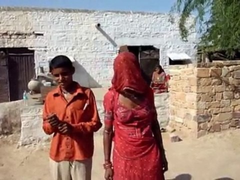 Sur la route entre Jodhpur et Ghanerao - Rajasthan - Inde