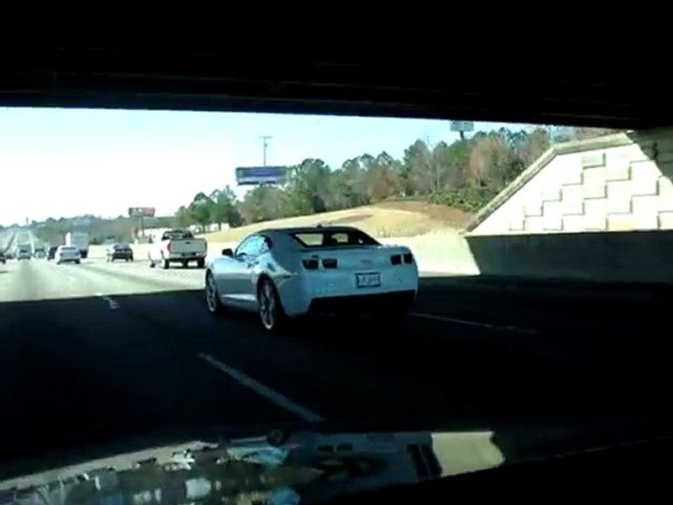 Essai en français CAMARO 2SS BLANCHE www.voiture-etats-unis.