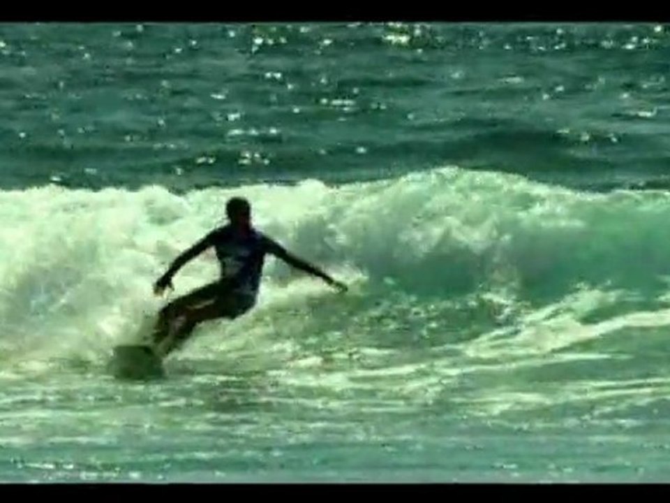 Alizée Arnaud R1 ASP World ChampionShip 2010 !