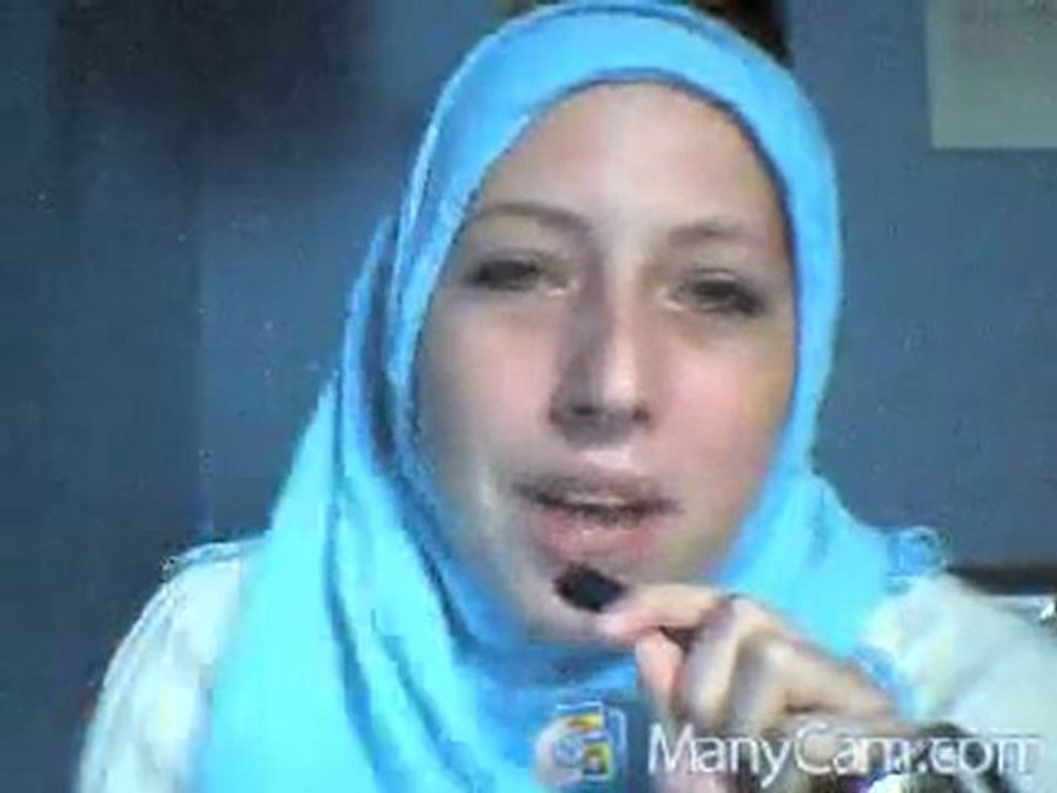 UNE CANADIENNE CONVERTIE A L'ISLAM