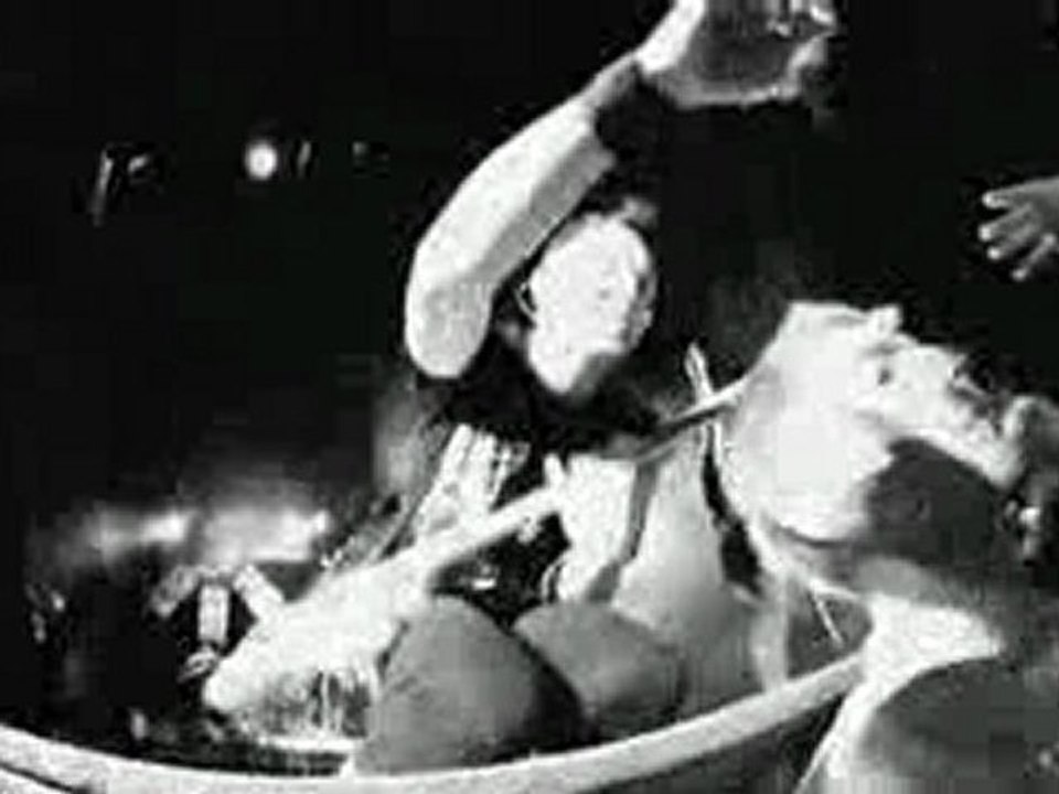 blink-182 - The Blinkumentary Trailer #2