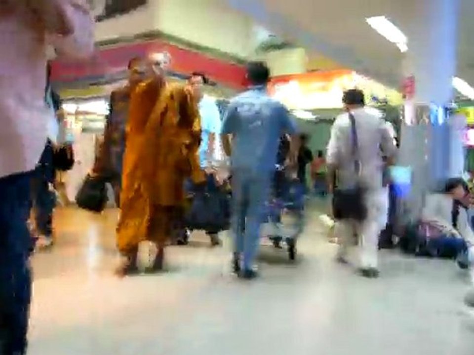 BKK .Bus Station  1'25