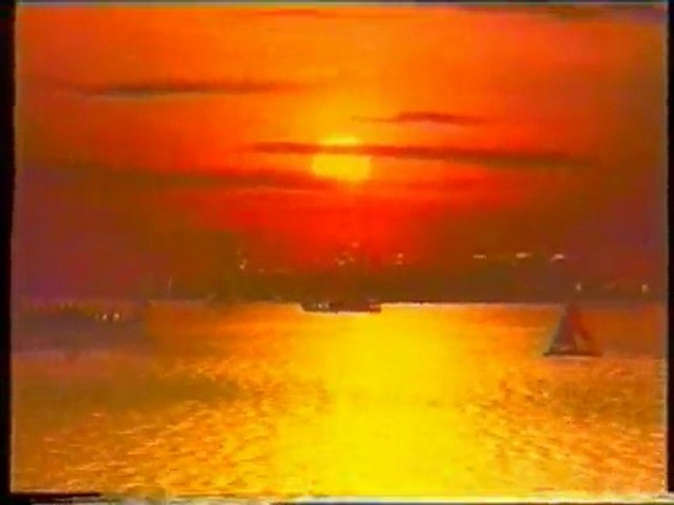 Nostalgic Commercials: New Horizons In Comfort