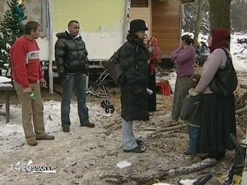 Les Roms, victimes du froid (Fleury-Mérogis)