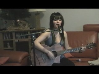 "il est libre max"  chanté par Angele du Touquet 17 ans