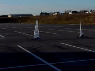 char a voile rc standart