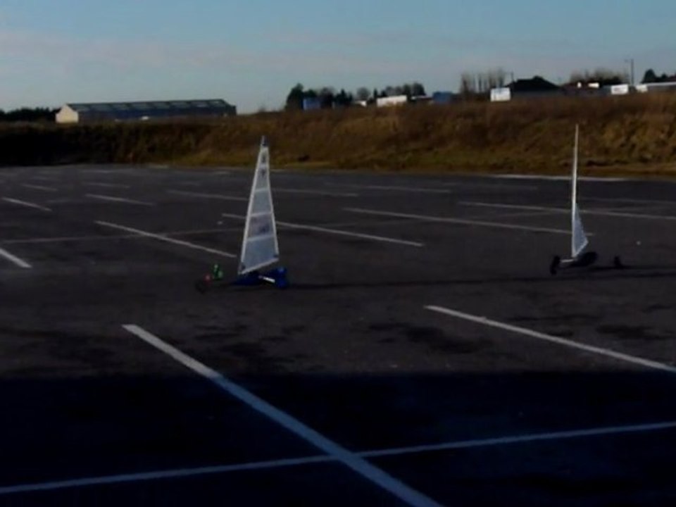 char a voile rc standart