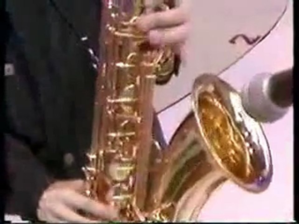 Sade Is It A Crime ? @ Live Aid 85