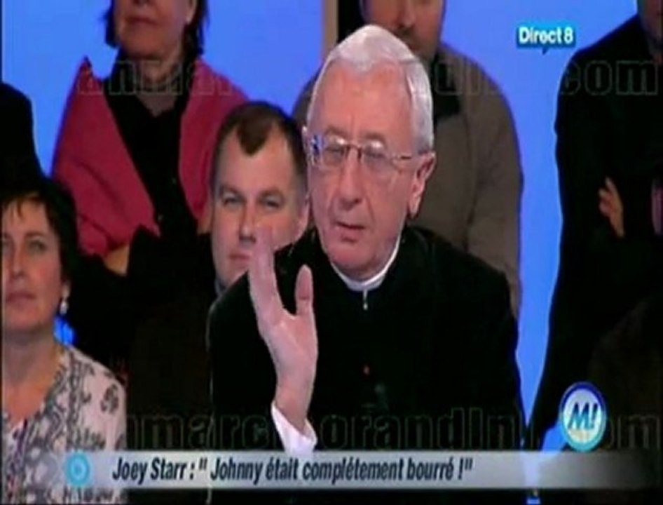 Abbé de la Morandais se lache sur Johnny Hallyday