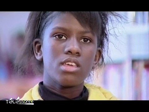 L'actu vue par les ados : Un ado poignardé