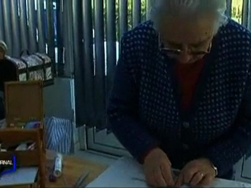 Une passionée de confection à l'ancienne (La Chaize-Le-Vicomte)