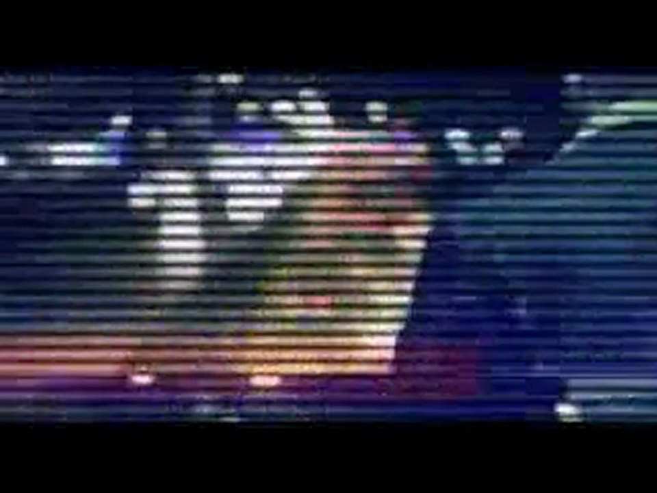 Emre Bergün - Sarıl Bana [Orjinal Klip]