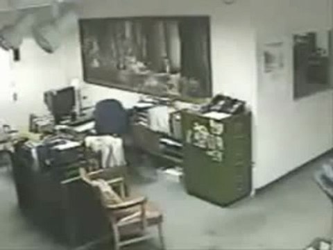 Trzęsienie Ziemi w Haiti: Wideo z Francuskiej Ambasady