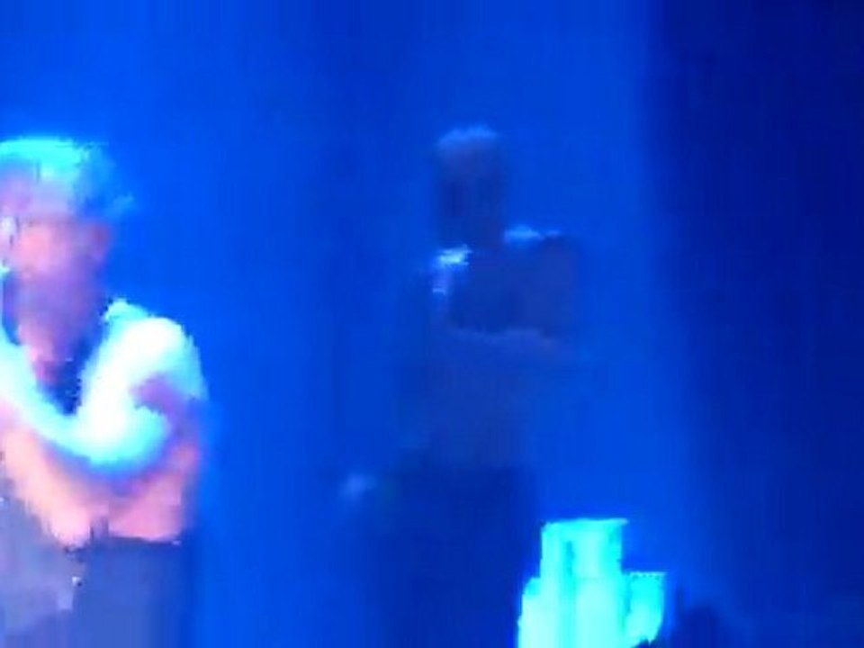 RAMMSTEIN - BERCY 2009 - BENZIN