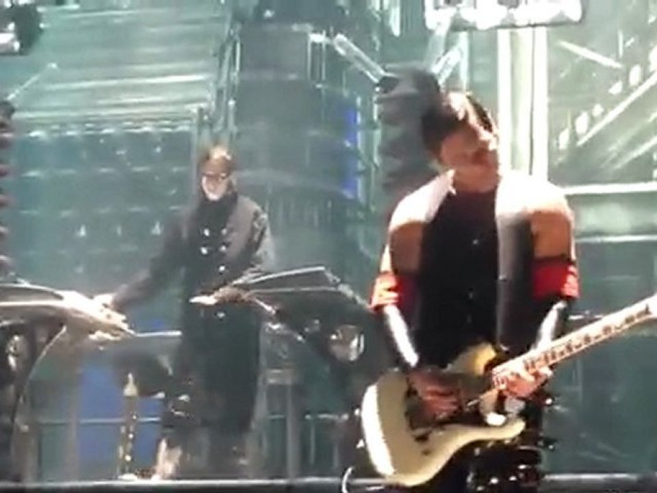 RAMMSTEIN - BERCY 2009 - ICH TU DIR WEH