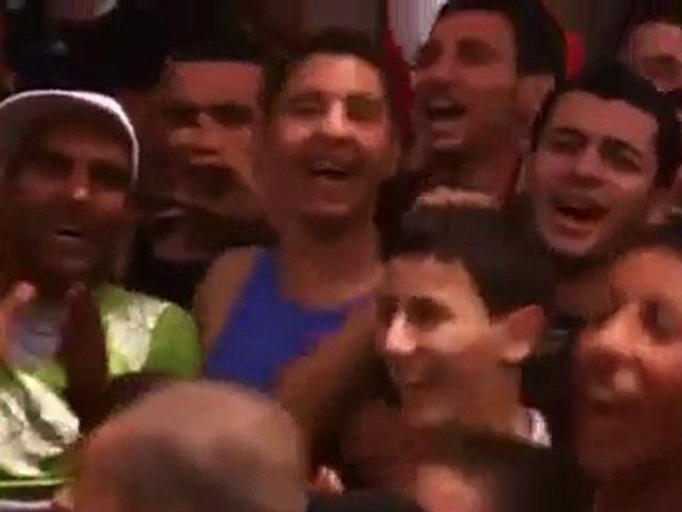 L'équipe Nationale D'Algérie  Maak Ya L'khadra Diri Hala