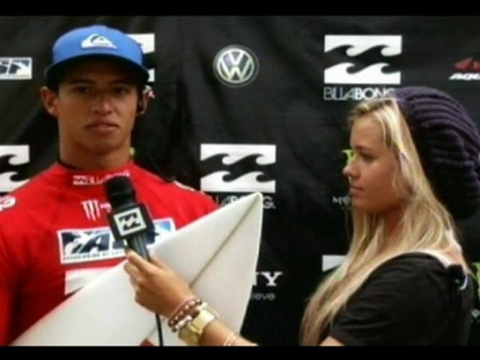 Maxime Huscenot R2 ASP World ChampionShip 2010 !
