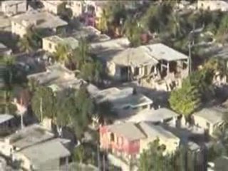 Images aériennes de Port-au-Prince aprés le séisme
