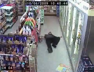 LE COURAGE DE CET HOMME QUI LUTTE CONTRE LA DESYHDRATATION