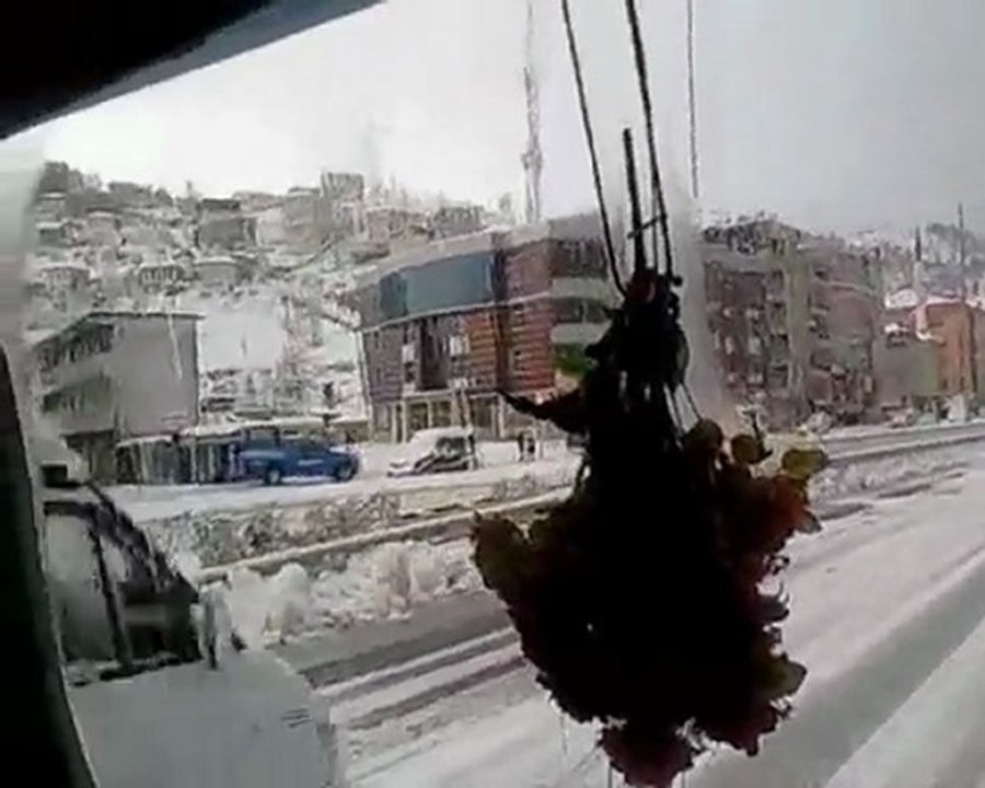 Derepazarı karla kaplandı