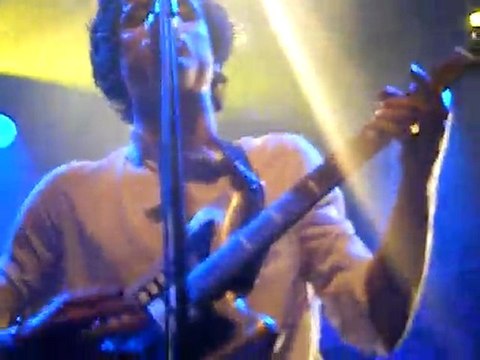 BB BRUNES- LA VALSE A MILLES TEMPS Live @ Olympic de Nantes