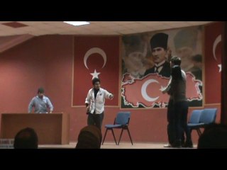 Karaman Gençlik Merkezi tiyatro gösterisi bölüm4