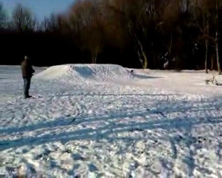 hpi Savage xl et t2m monster blitz dans la neige a élinghen