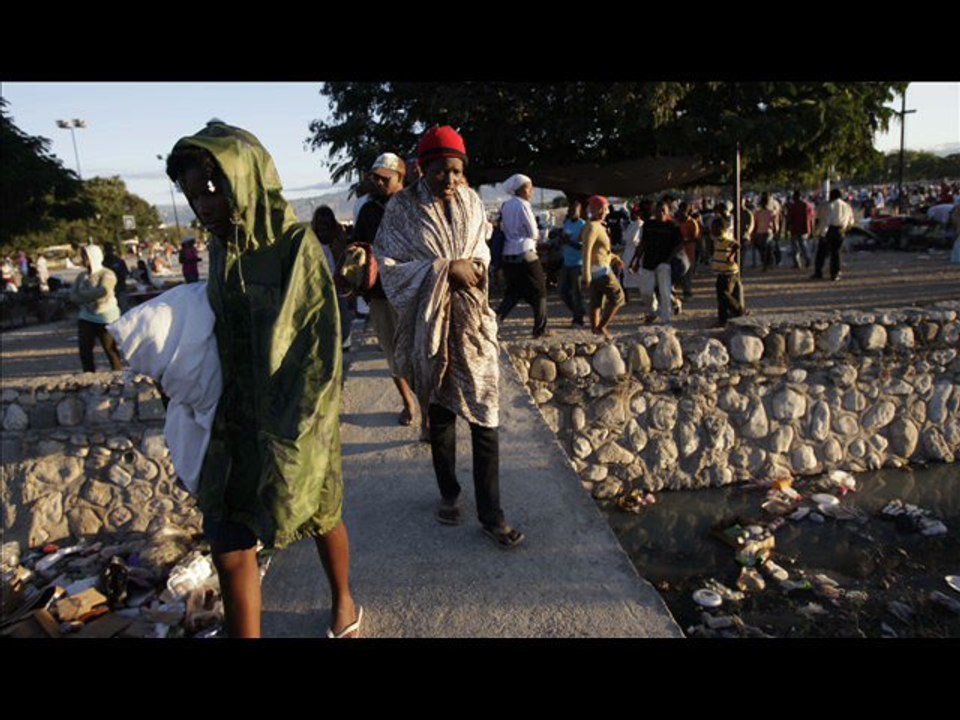 Fréderic Delepierre - l'arrivée des secours en Haïti