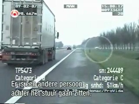 Porsche 911 vs Police .Pays-Bas