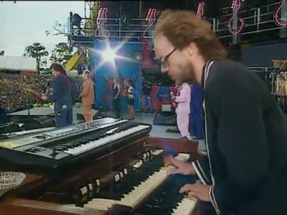 Dire Straits - Money For Nothing